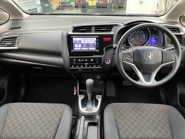 HONDA FIT 13G F PACKAGE