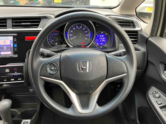 HONDA FIT 13G F PACKAGE