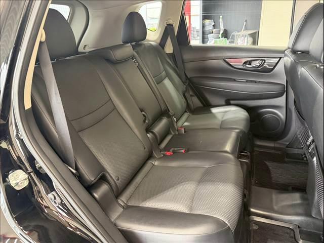 NISSAN X-TRAIL 20XI