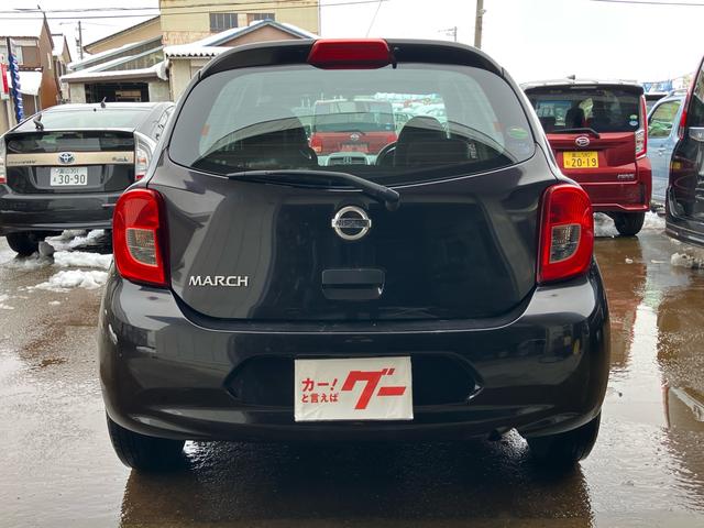 NISSAN MARCH S