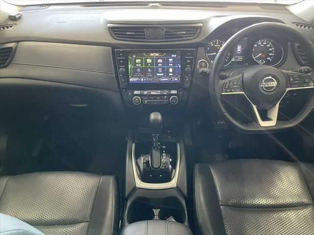 NISSAN X-TRAIL 20X