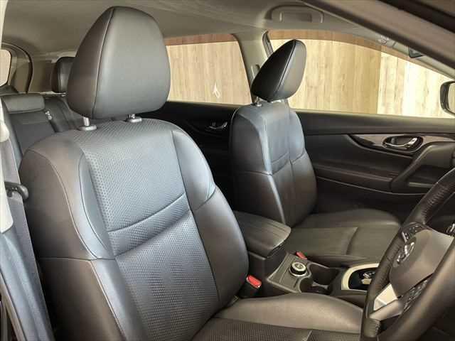 NISSAN X-TRAIL 20X