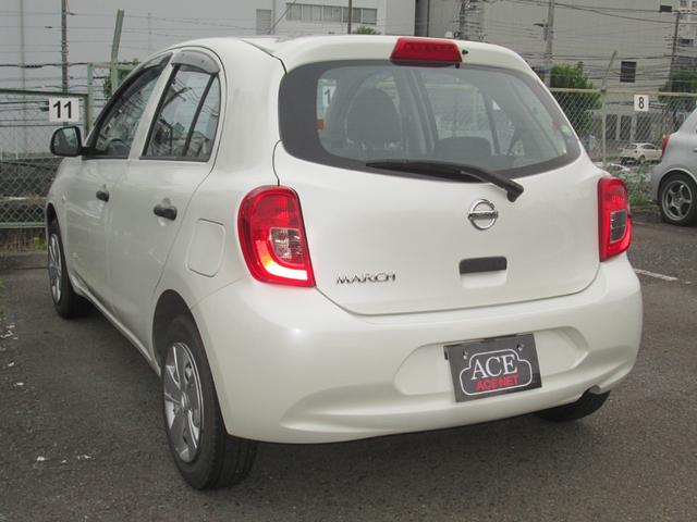NISSAN MARCH S