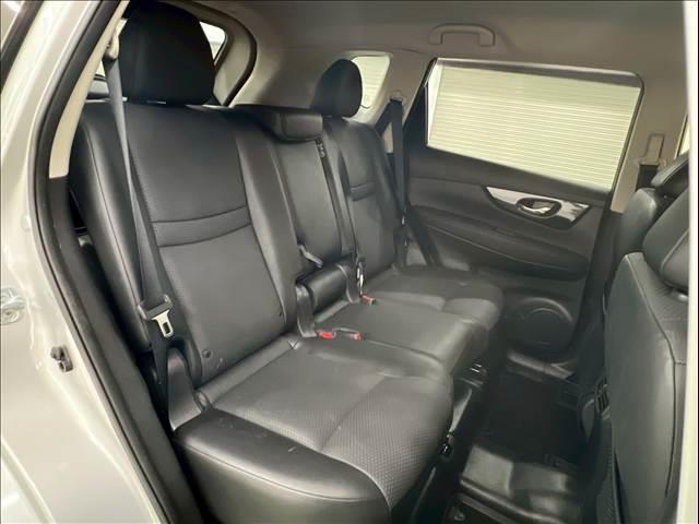 NISSAN X-TRAIL 20X