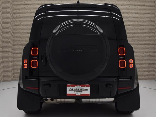 LAND ROVER DEFENDER 110X-DYNAMIC HSE D350