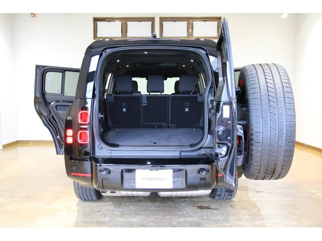 LAND ROVER DEFENDER 130X-DYNAMIC SE D350