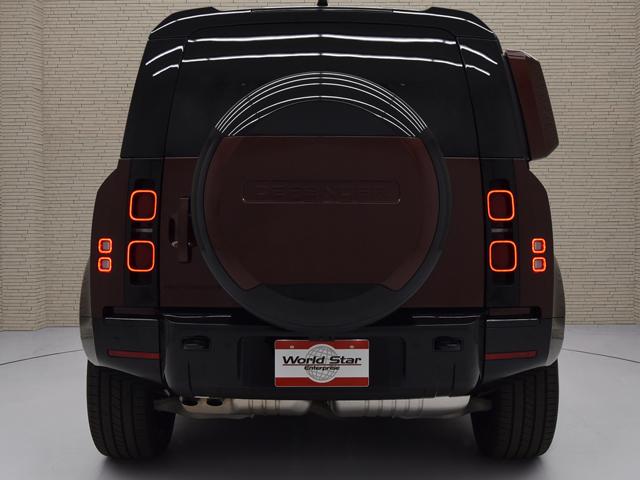 LAND ROVER DEFENDER 110 SEDONA EDITION