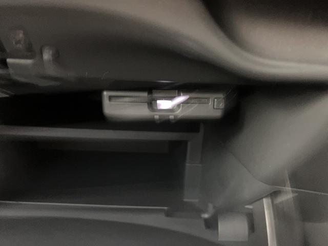 NISSAN NOTE E-POWER MEDALIST FOUR