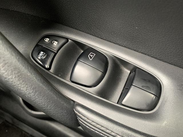 NISSAN X-TRAIL 20X