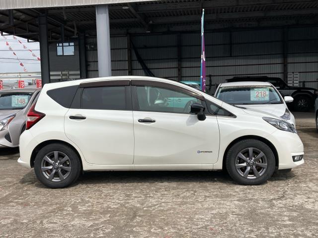 NISSAN NOTE e-POWER MEDALIST