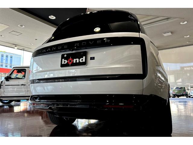 LAND ROVER RANGE ROVER AUTOBIOGRAPHY D350 STANDARD WHEELBASE