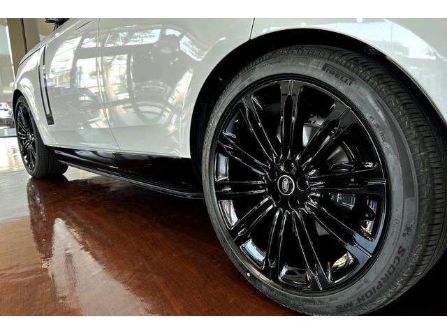 LAND ROVER RANGE ROVER AUTOBIOGRAPHY D350 STANDARD WHEELBASE