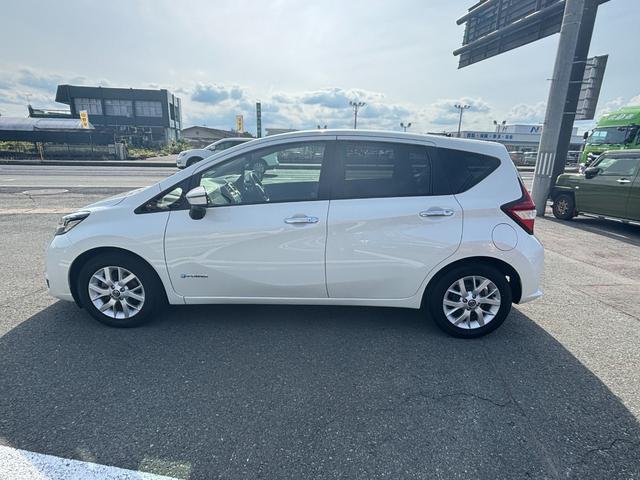 NISSAN NOTE E-POWER MEDALIST FOUR