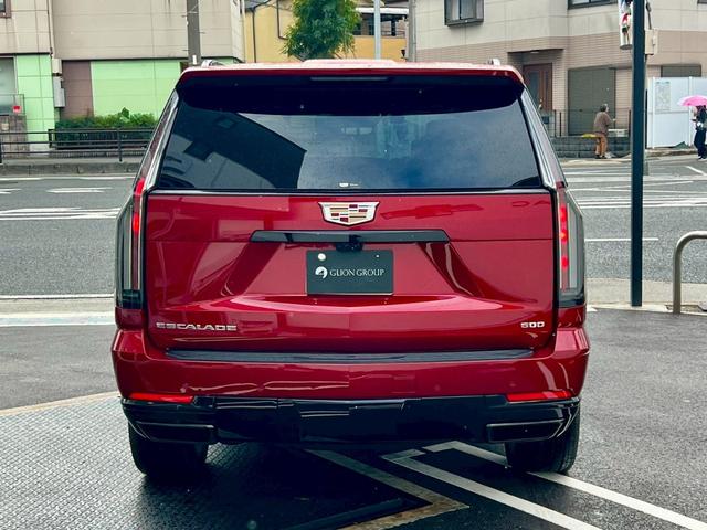 CADILLAC CADILLAC ESCALADE SPORT
