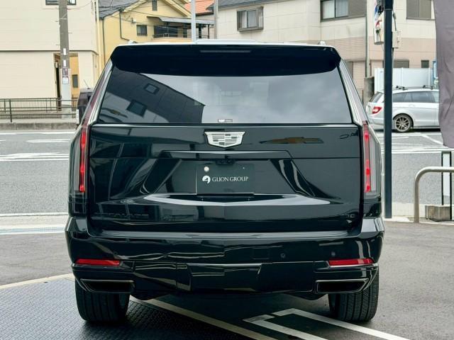 CADILLAC CADILLAC ESCALADE SPORT