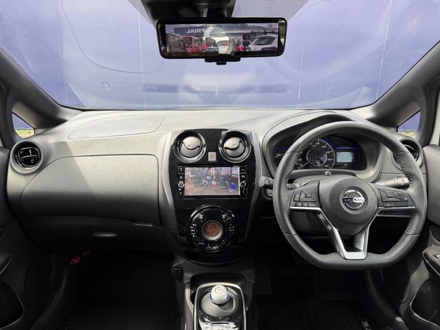 NISSAN NOTE E-POWER MEDALIST BLACK ARROW