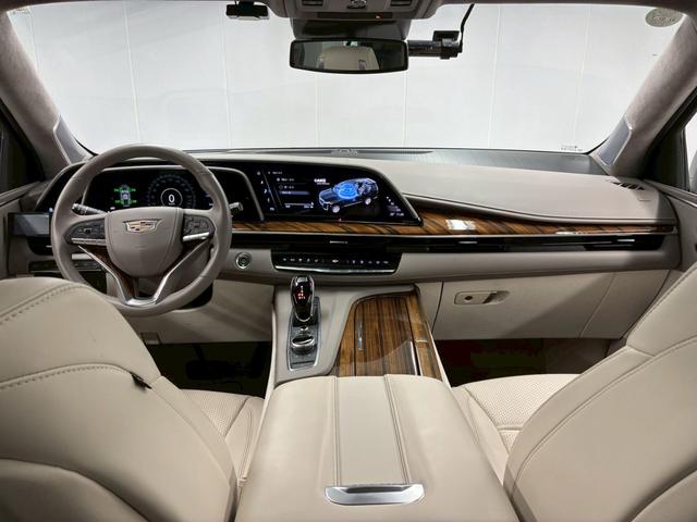 CADILLAC CADILLAC ESCALADE SPORT