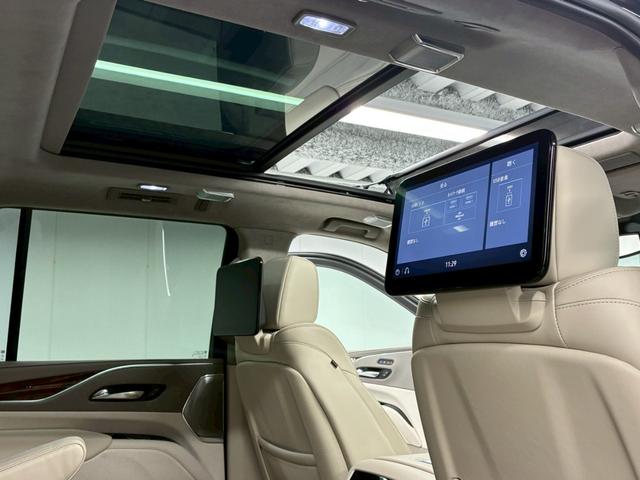 CADILLAC CADILLAC ESCALADE SPORT