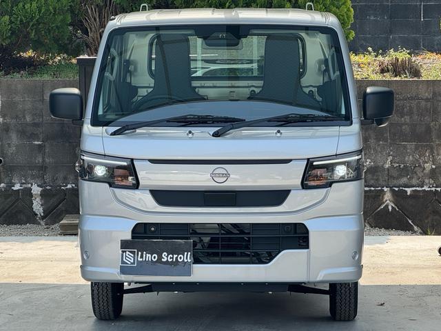 NISSAN CLIPPER TRUCK DX