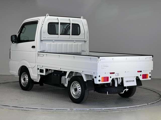 NISSAN CLIPPER TRUCK DX SAFETY PACKAGE