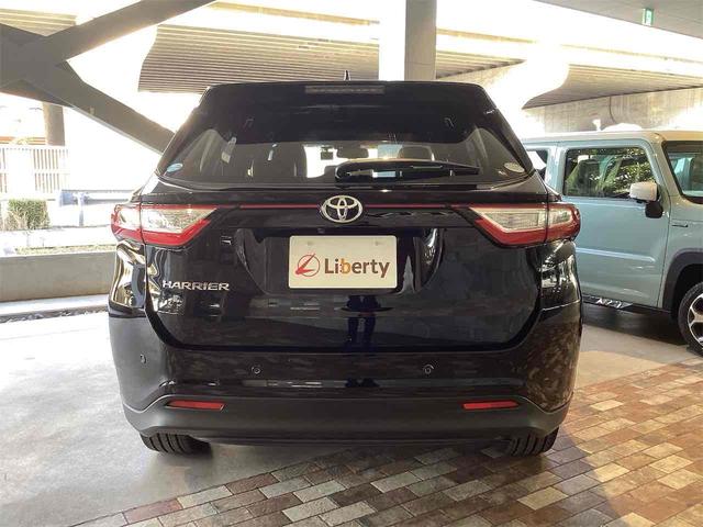 TOYOTA HARRIER PREMIUM