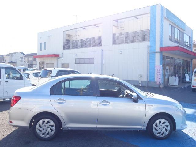 TOYOTA COROLLA AXIO HYBRID EX