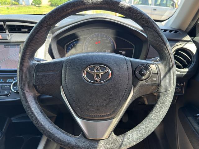 TOYOTA COROLLA FIELDER HYBRID EX