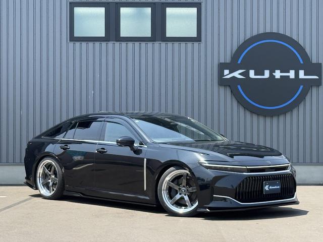 TOYOTA CROWN Z