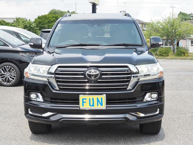 TOYOTA LAND CRUISER ZX
