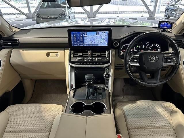 TOYOTA LAND CRUISER ZX