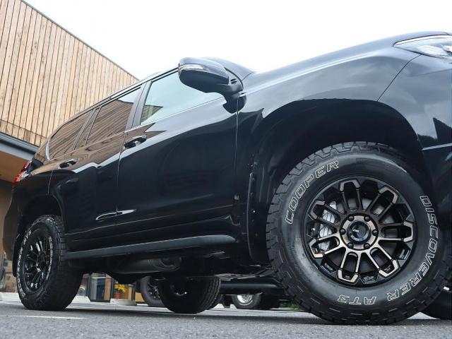 TOYOTA LAND CRUISER PRADO TX L PACKAGE