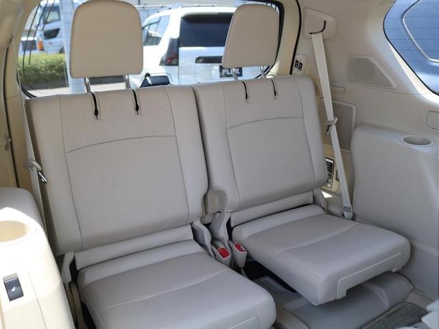 TOYOTA LAND CRUISER PRADO TX L PACKAGE