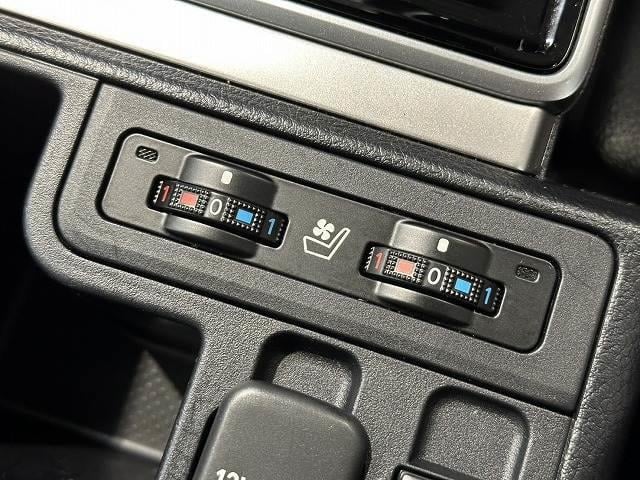 TOYOTA LAND CRUISER PRADO TX L PACKAGE
