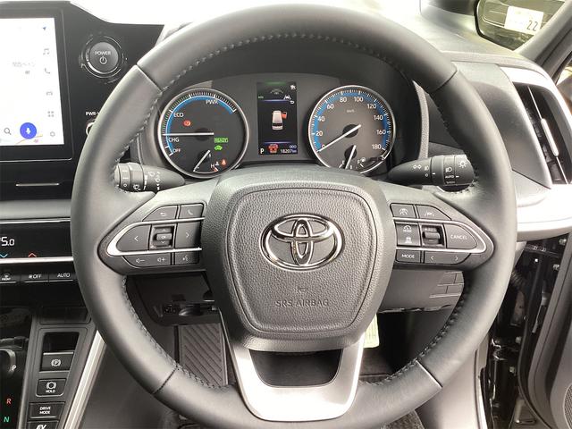 TOYOTA NOAH HYBRID S-G