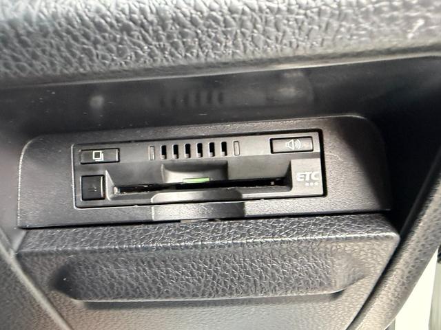 TOYOTA NOAH X