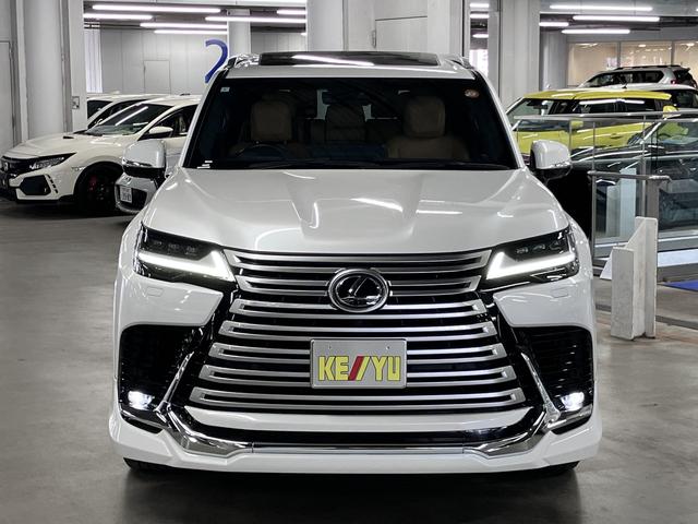 LEXUS LX LX600