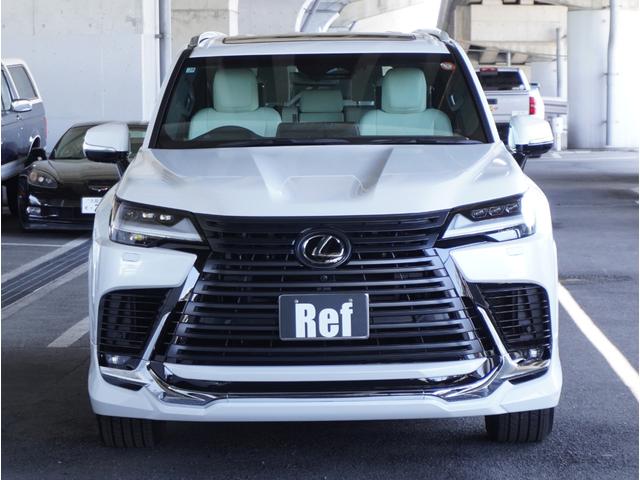 LEXUS LX LX600