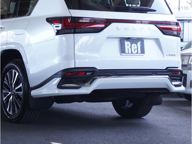 LEXUS LX LX600