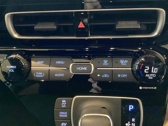TOYOTA AQUA Z