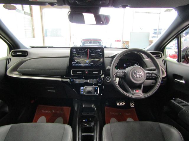 TOYOTA AQUA GR SPORT