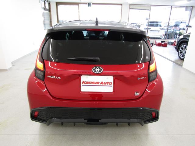 TOYOTA AQUA GR SPORT