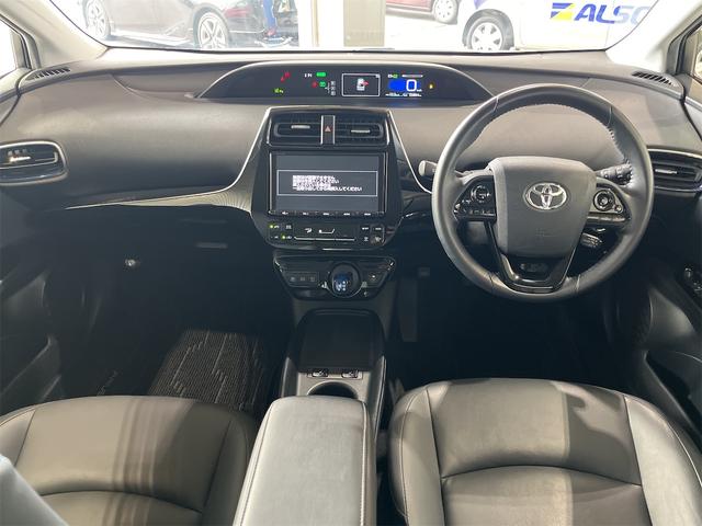 TOYOTA PRIUS S TOURING SELECTION