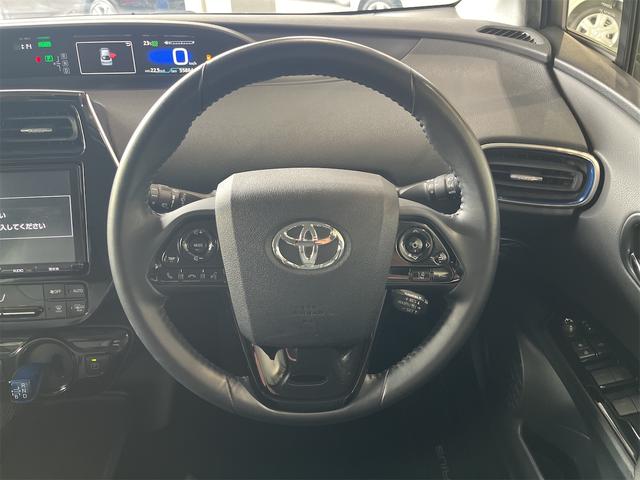 TOYOTA PRIUS S TOURING SELECTION