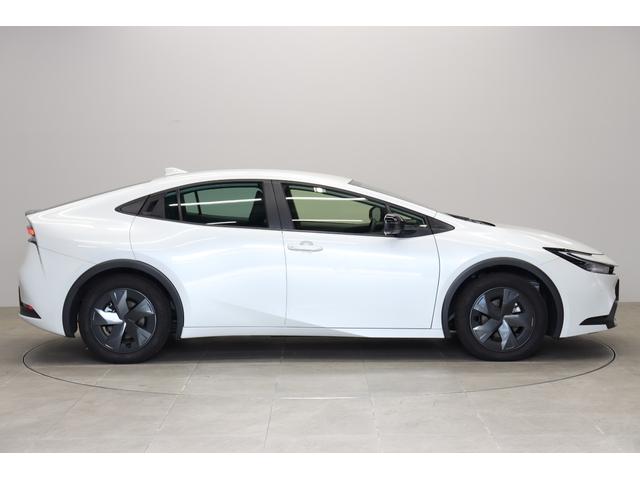 TOYOTA PRIUS U