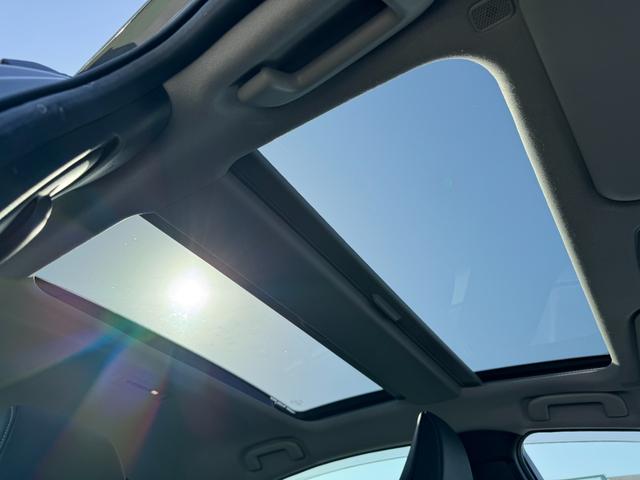 TOYOTA PRIUS Z