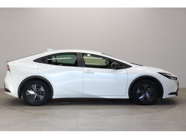 TOYOTA PRIUS U