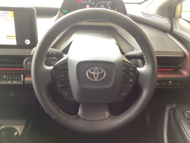 TOYOTA PRIUS Z