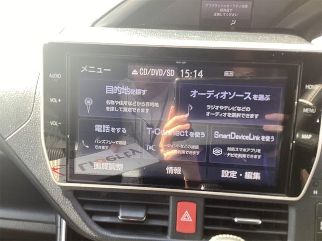 TOYOTA VOXY ZS