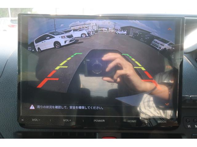 TOYOTA VOXY ZS KIRAMEKI III