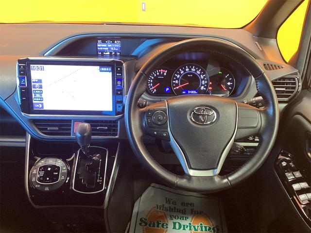 TOYOTA VOXY ZS KIRAMEKI II